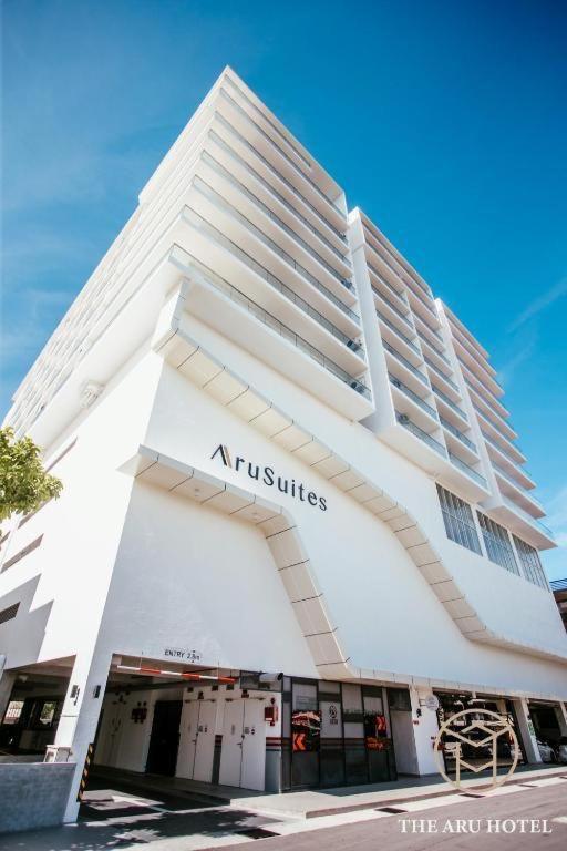 Apartment Ko-z Place Aru
